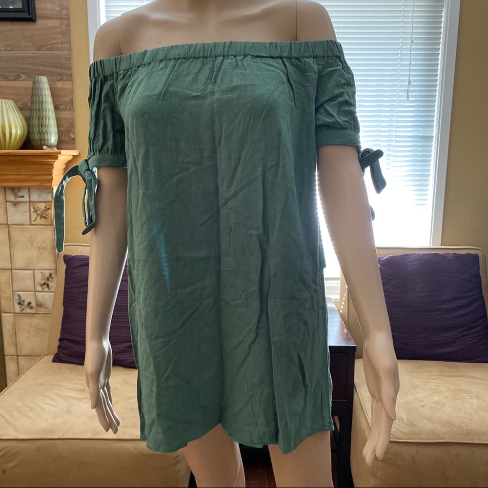 LULU’s Green Shift Dress size S